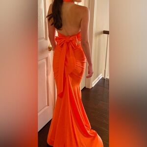 Elegant Orange Bow-Back Prom Dress